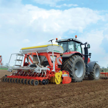 Bodenbearbeitung agrar service Strauch