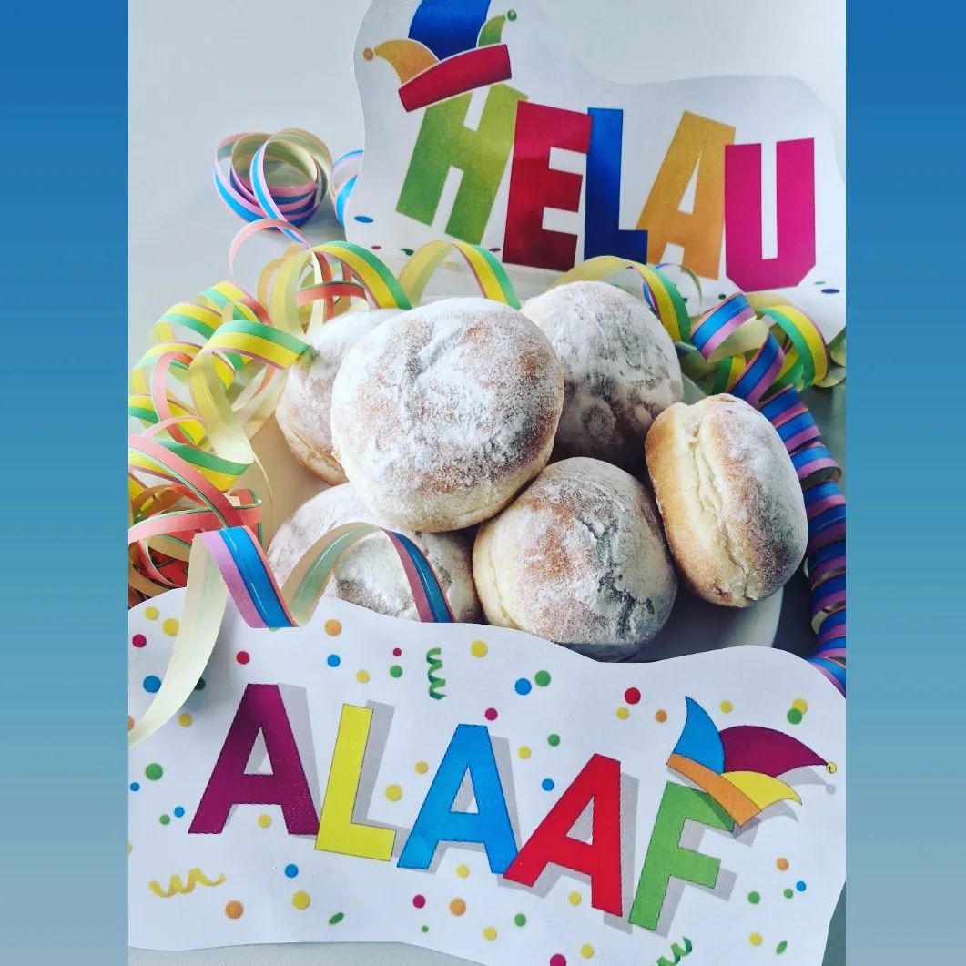 Wir wünschen allen KarnevalistInnen, Jecken, NärrInnen schöne, tolle und erfreuliche Karnevalstage 🦸🏻♂️🦸🏻♀️
Seit ihr Team Helau oder Team Alaaf..?!
#karneval #karneval2023 #jetzjeitetloss #lohnunternehmen #agrarservicestrauch #landwirtschaft #johannesjanssengmbh #teamstrauch #teamhelau #teamalaaf #jeckenzeit #fünftejahreszeit #narren #närrinnen #karnevalisten